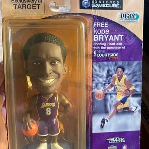Nintendo GameCube Kobe Bryant Bobbing ahead doll 2002